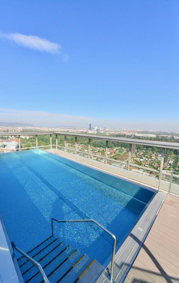 Brand-New, Close To Centre, Rooftop-Summer-Pool Vienna Exterior photo